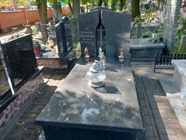 Grób Kazimierz Rogowski