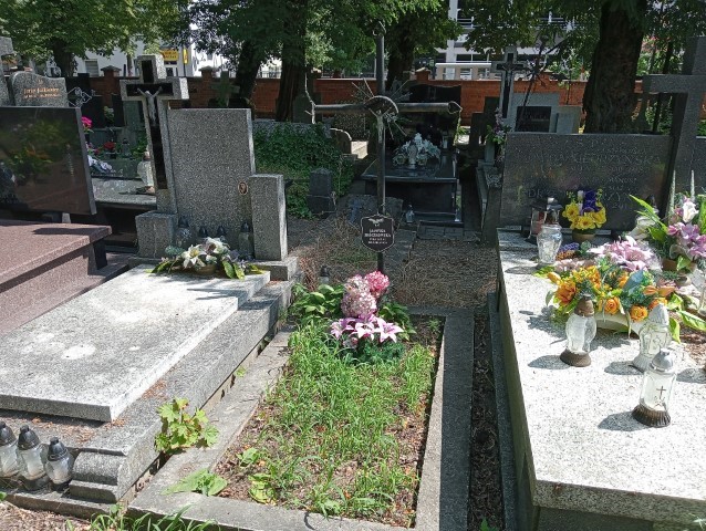 Grób Krystyna Bobrowicz