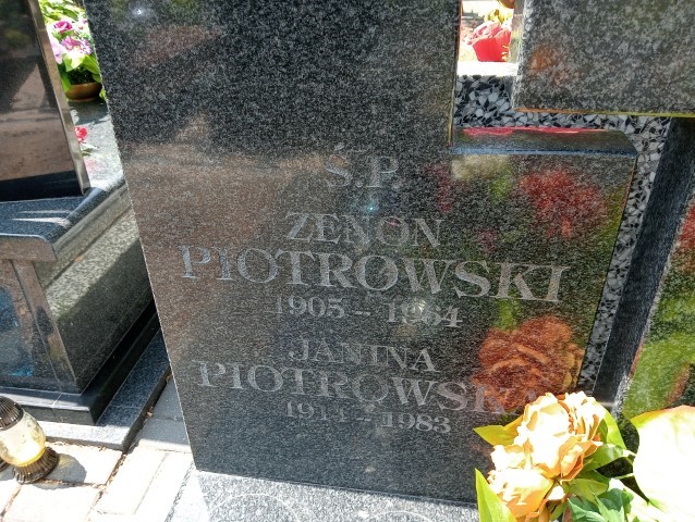 Grób Henryk Dąbrowa