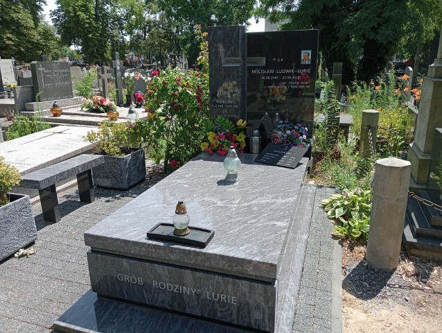 Grób Radosław Lurie